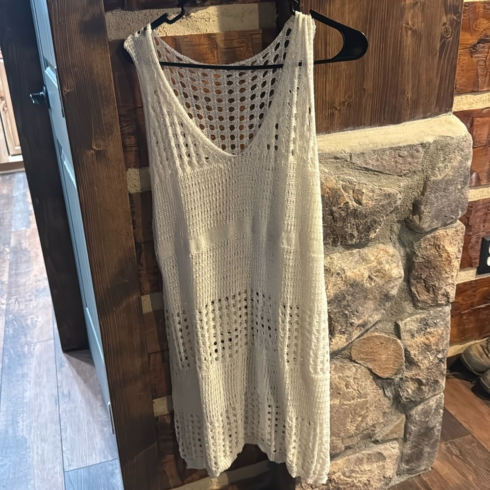 Swimsuit coverup